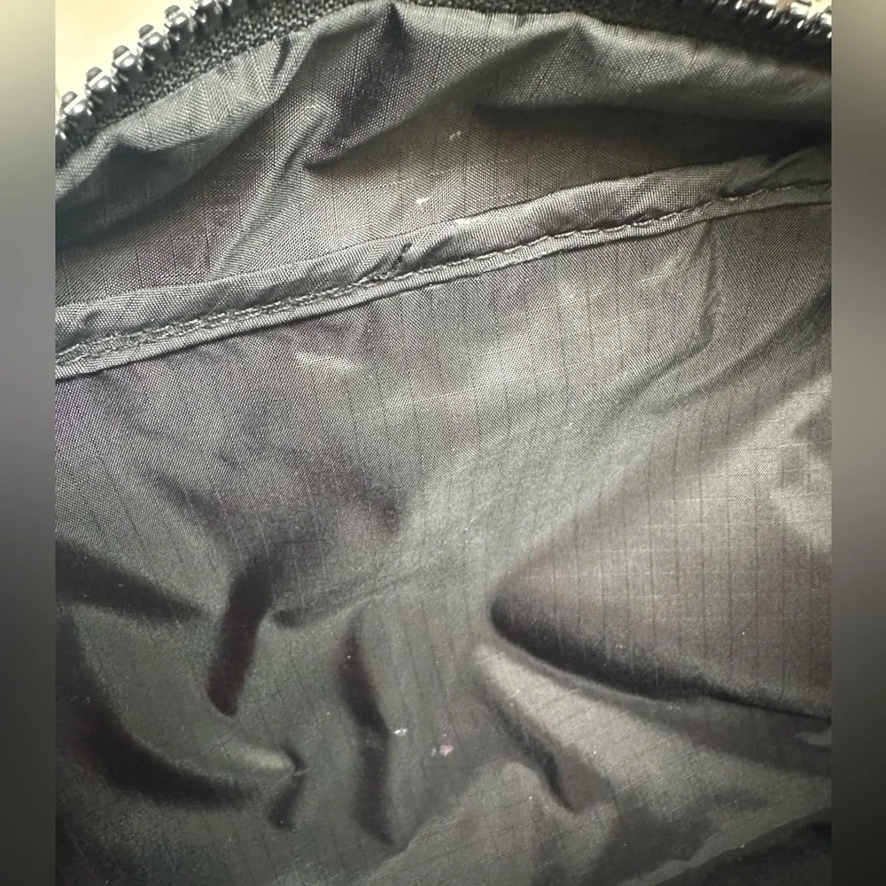 BAGGU Leopard Print Bowler Bag regular size, slight interior discoloration - Picture 6 of 8